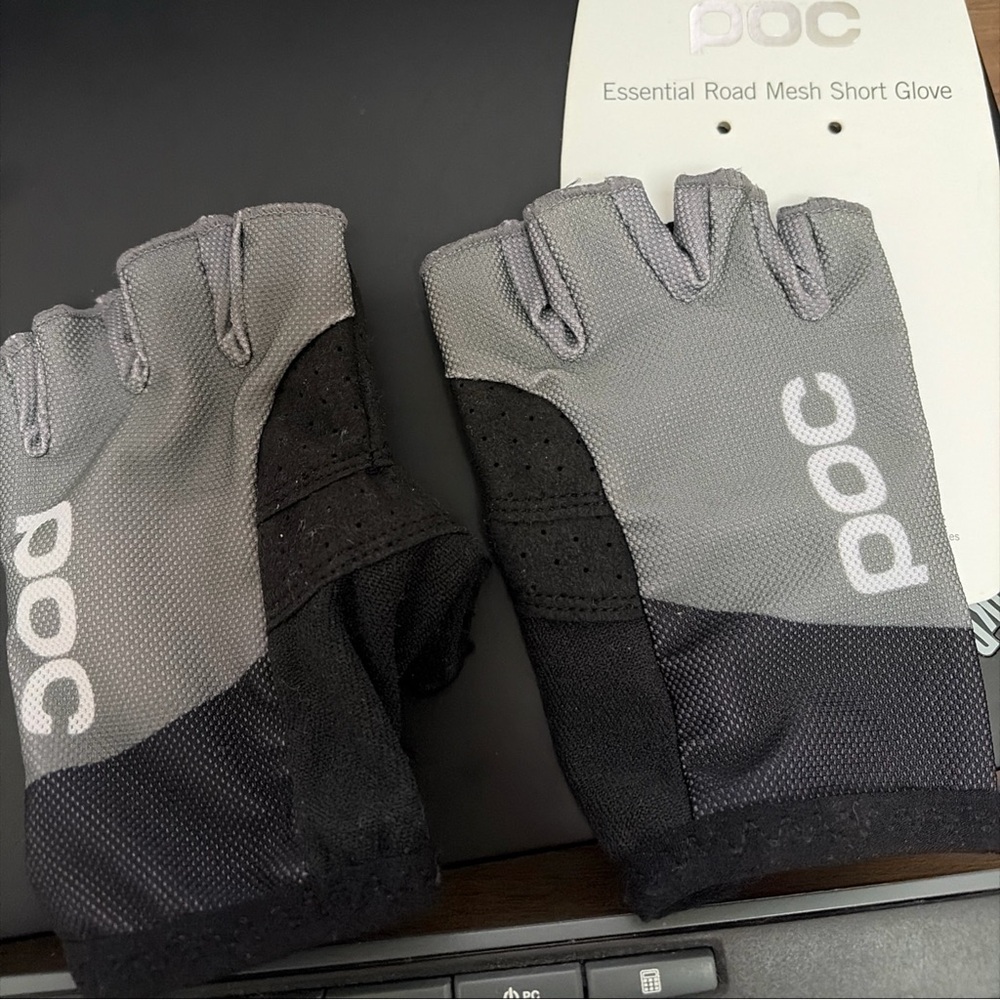 POC Essential Road Mesh Short Gloves cycling Black and Gray biking men women S